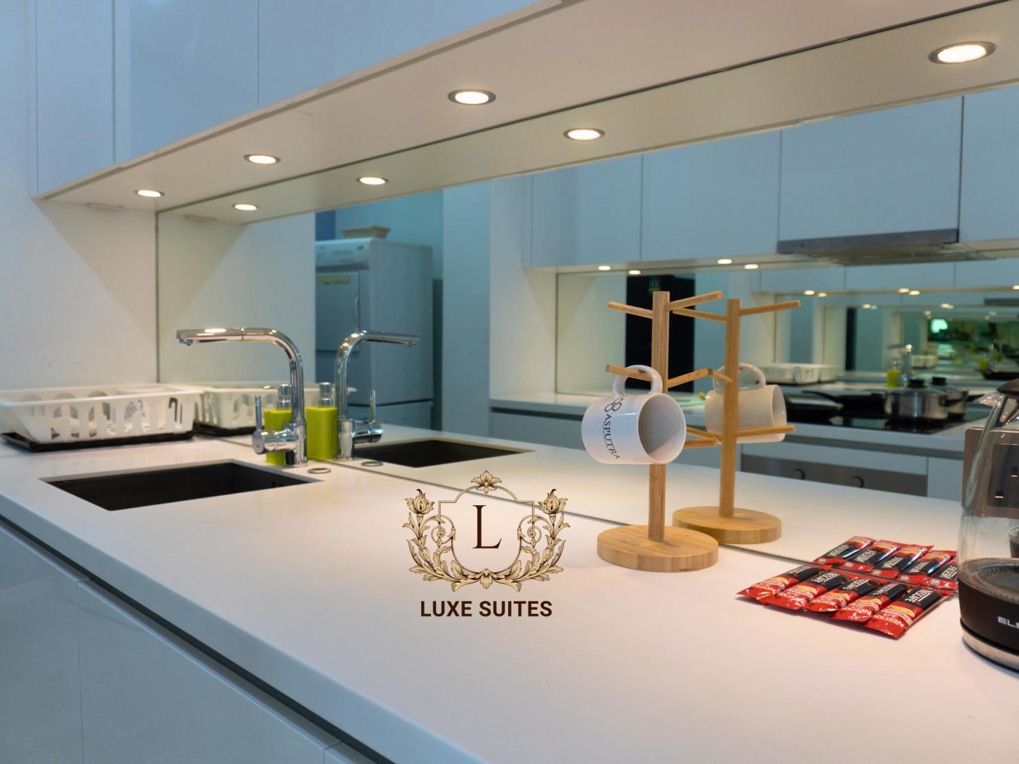 Luxe Suites At Vortex Klcc 吉隆坡 外观 照片
